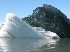 Black iceberg seen photo becomes viral